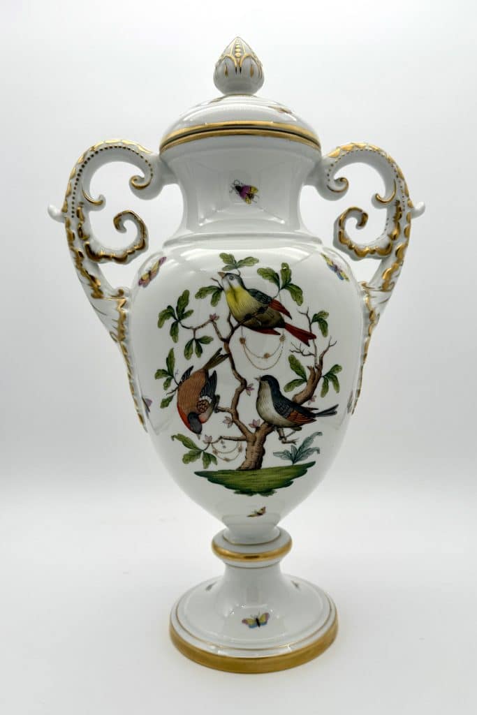 Pokal mit vögeln - herend porzelan, rothschild dekor