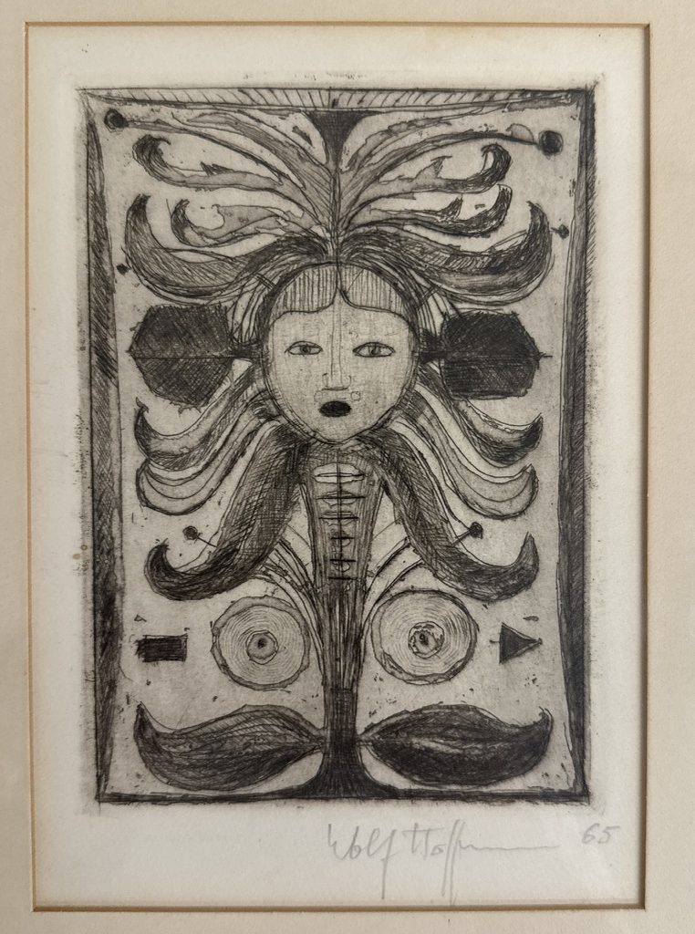Ikonische Figur mit Rankenmotiv - Wolf Hoffmann • Kunst & Antiquitäten Berlin