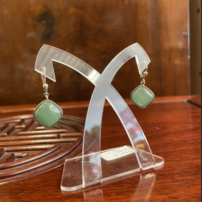 Silber Ohrringe mit Nephrit • Antiquitäten