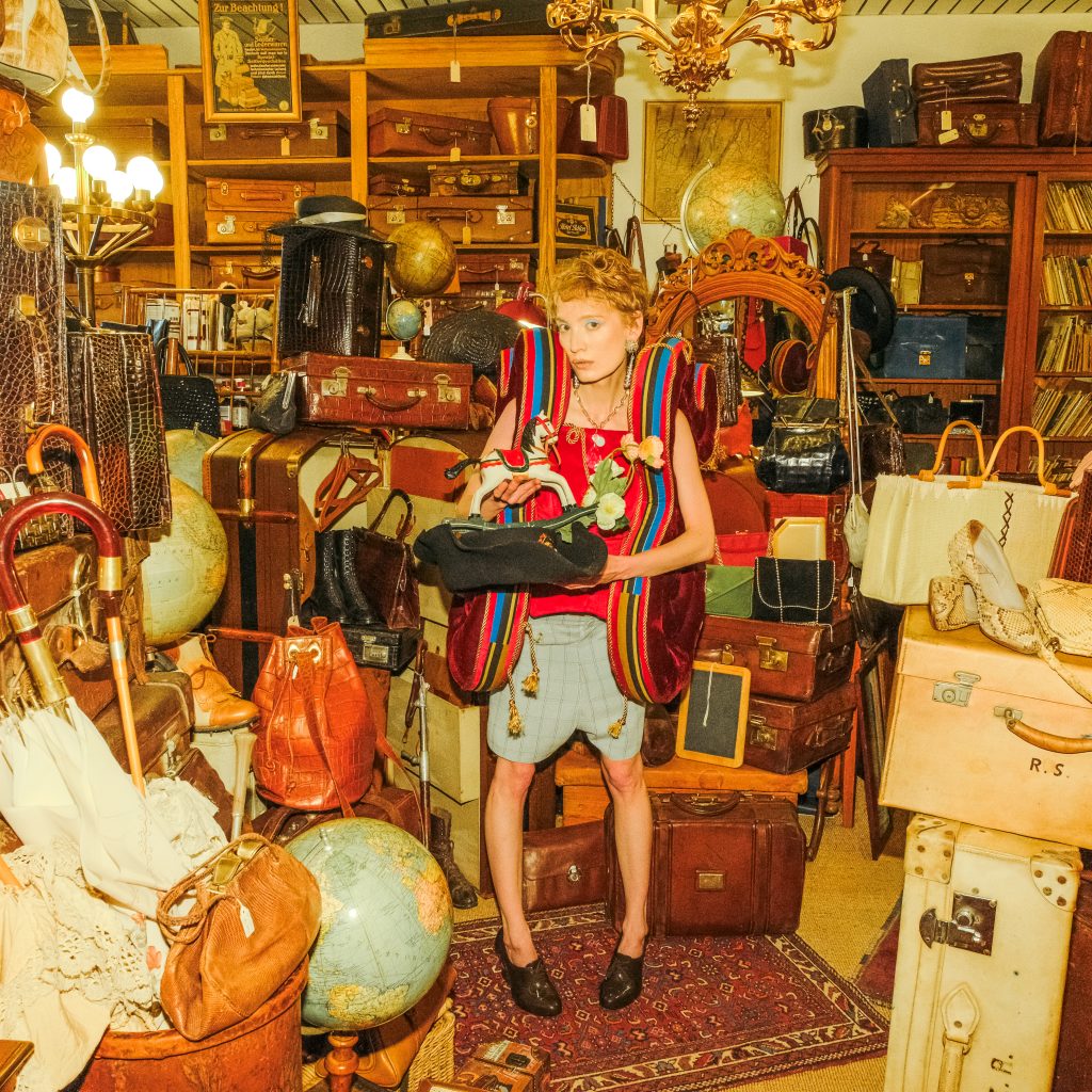 Über uns • kunst & antiquitäten berlin