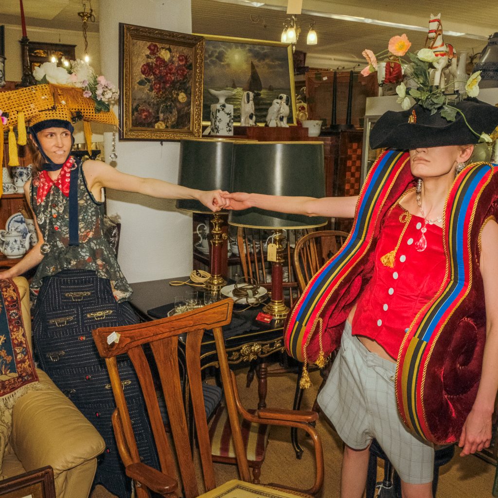 Über uns • kunst & antiquitäten berlin