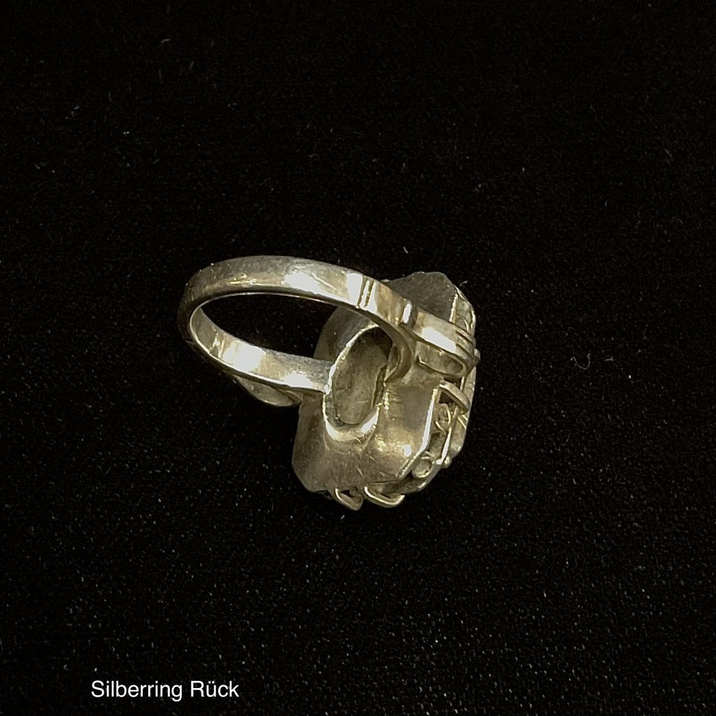 Silberring mit geschliffenem Citrinstein